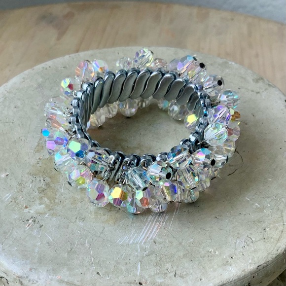 Vintage Cha Cha Vente Aurora Borealis Crystal Expansion Bracelet - Picture 1 of 3